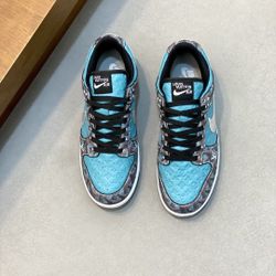 Co-branded low-top casual sports shoes!