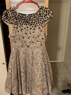 Alice Olivia lace dress size 4
