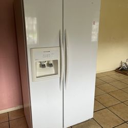 KitchenAid Refrigerator 