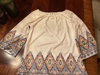 Reba ladies top size medium $10.00