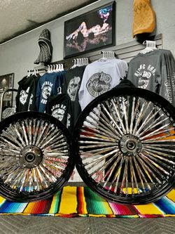Harley Davidson rim and tires Twisted