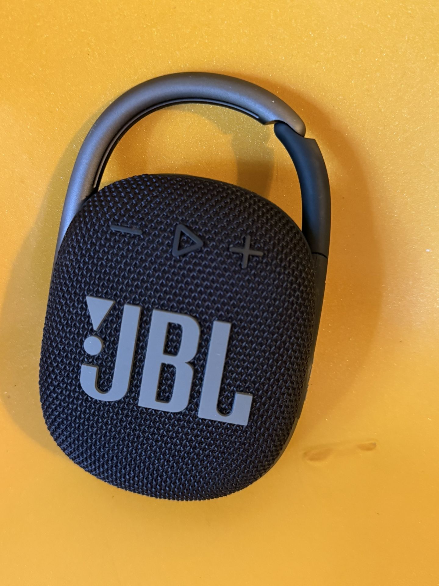 JBL Speaker w / Clip On Feature