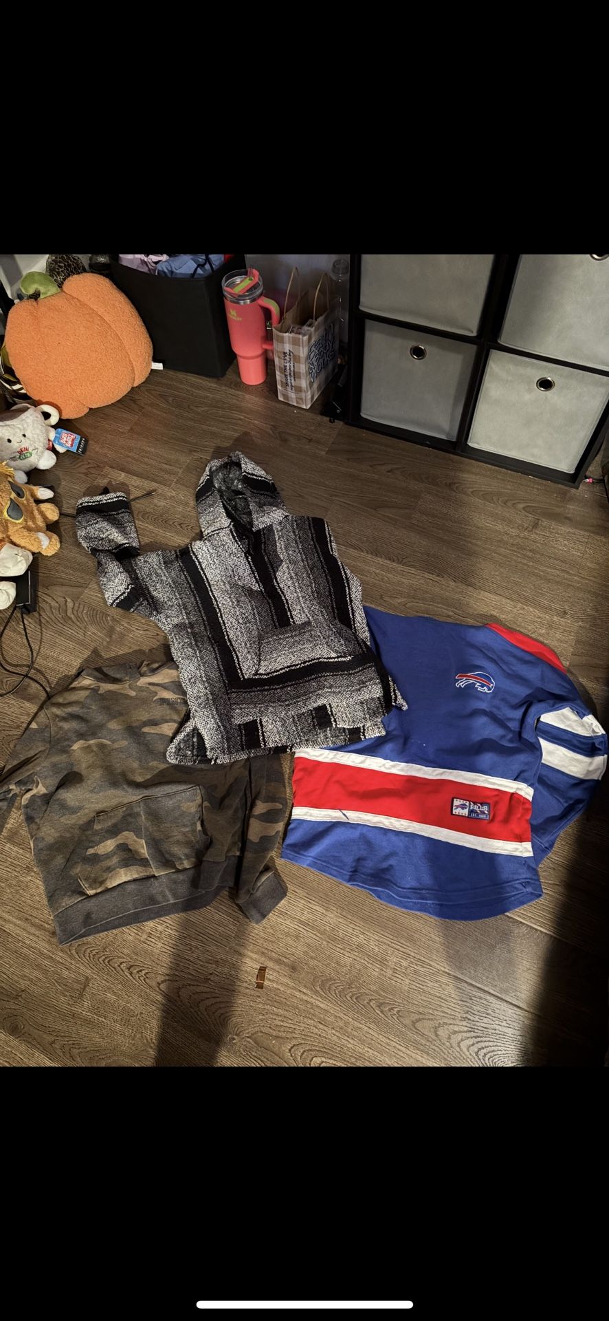 Hoodies 