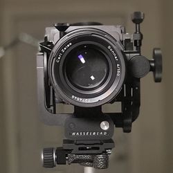 Hasselblad FlexBody Camera + Zeiss Sonnar 150/4 lens