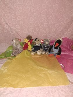 The AtticTreasure Collection Lot Of 5