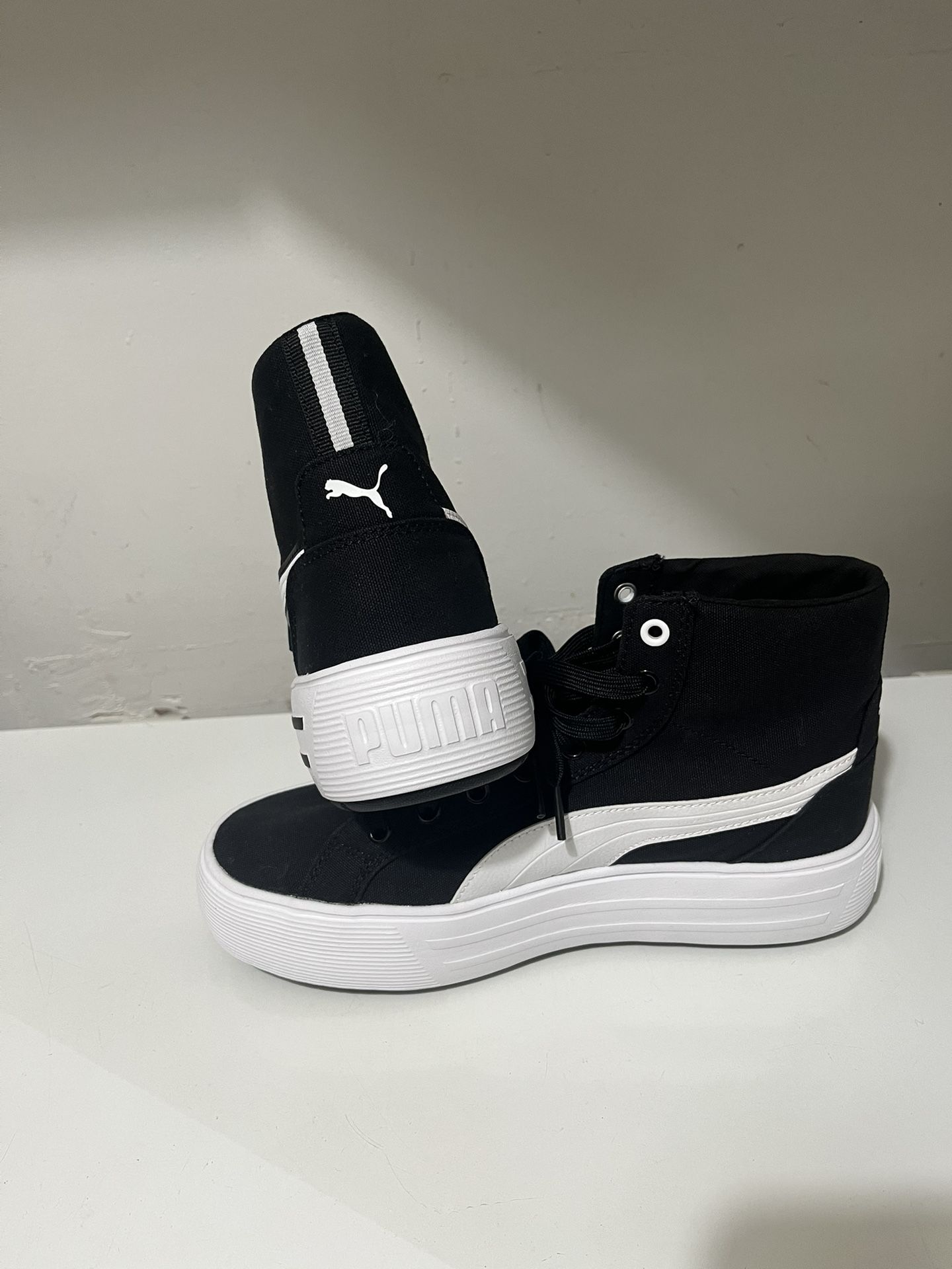 New Puma size 8.5. Pick up only. See My Offers.