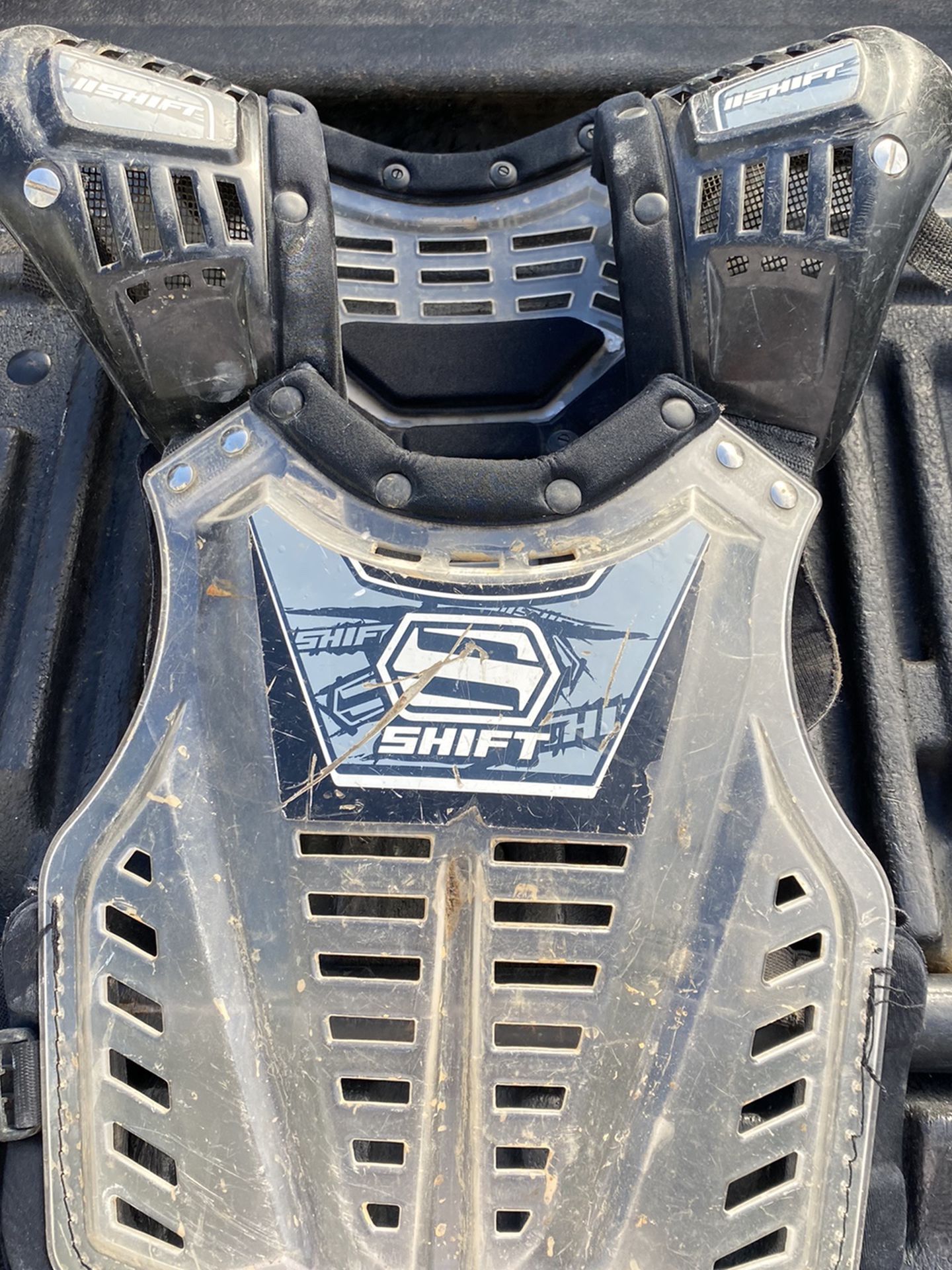 Shift Youth Chest Protector