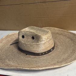 MEXICAN STYLE STRAW HATS