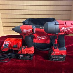 Milwaukee Kit M18 Fuel 18v Lithium lon Brushless cordless High Torque 1/2in. & Mid Torque 1/2” Impact Wrench Combo Kit 