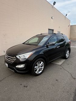 Hyundai Santa Fe SUV Black