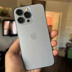 Apple iPhone 13 Pro 128gb Unlocked / Liberado