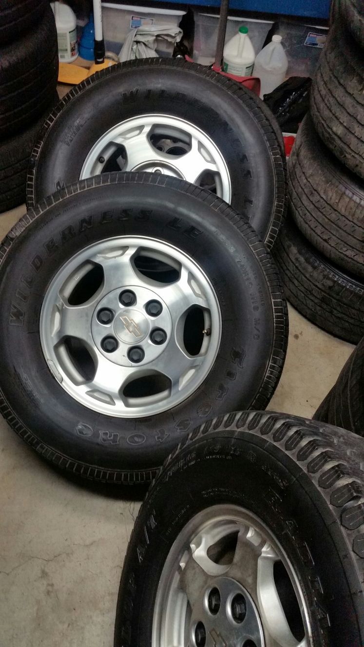 Wheels and tires 16" 6 lug chevy Silverado