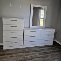 Dresser Whit Mirror And Chest - Cómoda Con Espejo Y Gavetero 