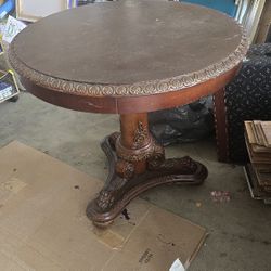 2 Beautiful High End Side Tables For Dyi? 