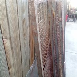 4  pieces of 6'x12' big  dog  cage