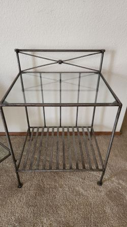 Pier 1 Imports - table stand (2 available)