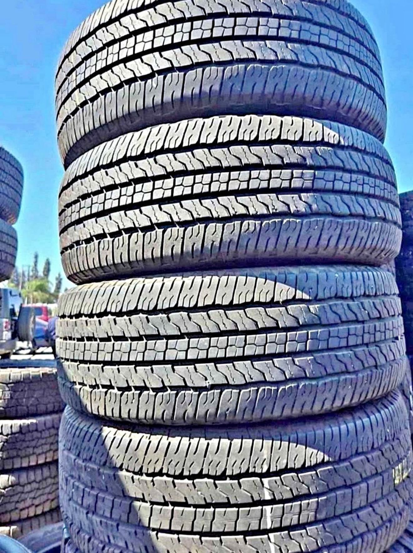 275:65/18 Goodyear Tired Con 80% De Vida Las 4