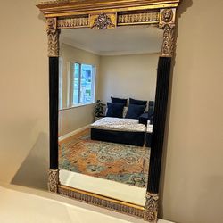 Wall mirror 