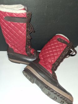 Winter boots woman's size 11