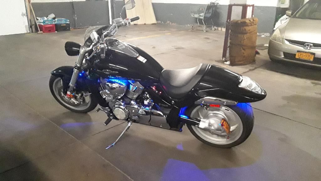 2013 Suzuki M 109r