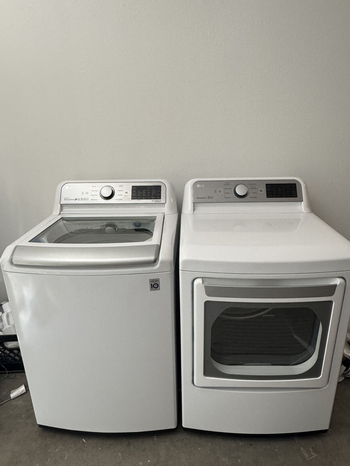 LG WASHER AND GAS DRYER