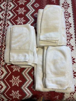 White Bathroom Towel Sets