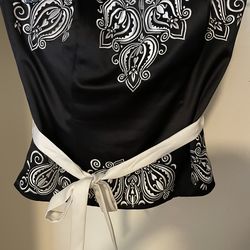 Black and White-Strapless Blouse