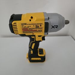 . DEWALT 20V MAX XR High Torque 1/2 Inch Impact Wrench 