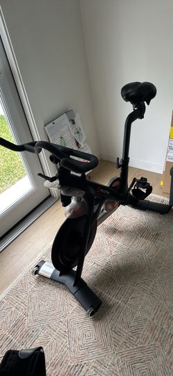 Peloton Bike - no screen