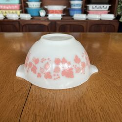 Vintage Pyrex 441 pink gooseberry Cinderella