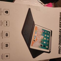 Purple wireless keyboard case ipad 11 inch square camera