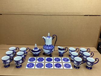 Bombay company arabesque blue & white 24 pcs set