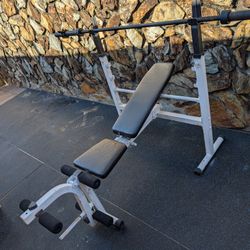 Benchpress With Barbell 