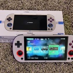 Trimui Smart Pro Gaming Handheld