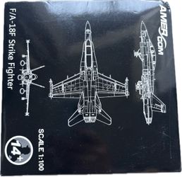 F/A-18F Strike Fighter 1:100 Scale Model Amercom - Unopened