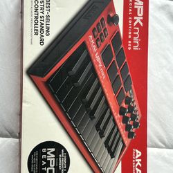 Akai MPK Mini 