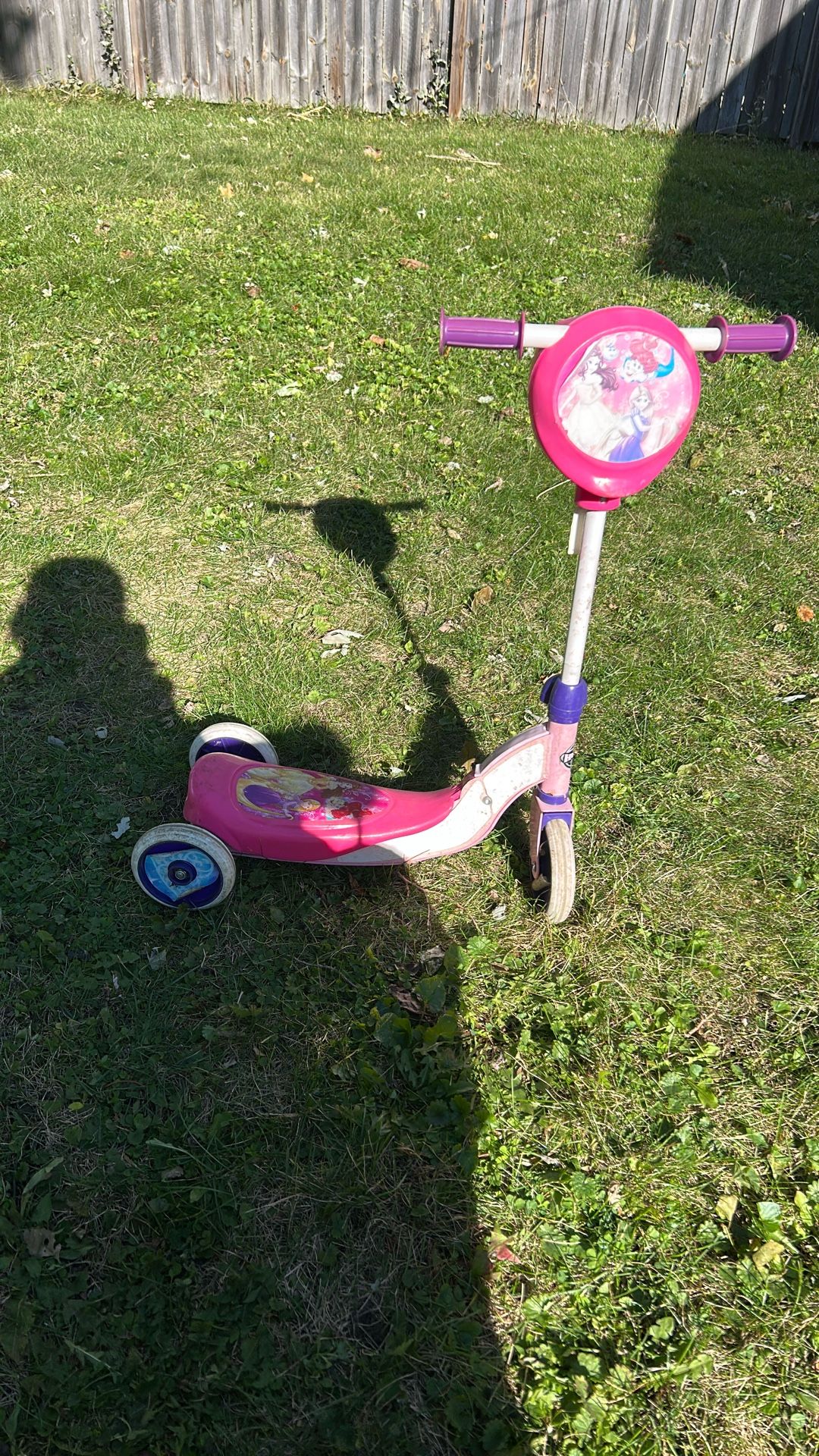 Smoby – Disney Princess – 3 Wheel Scooter – Child's Scooter – Silent Wheels – 750153