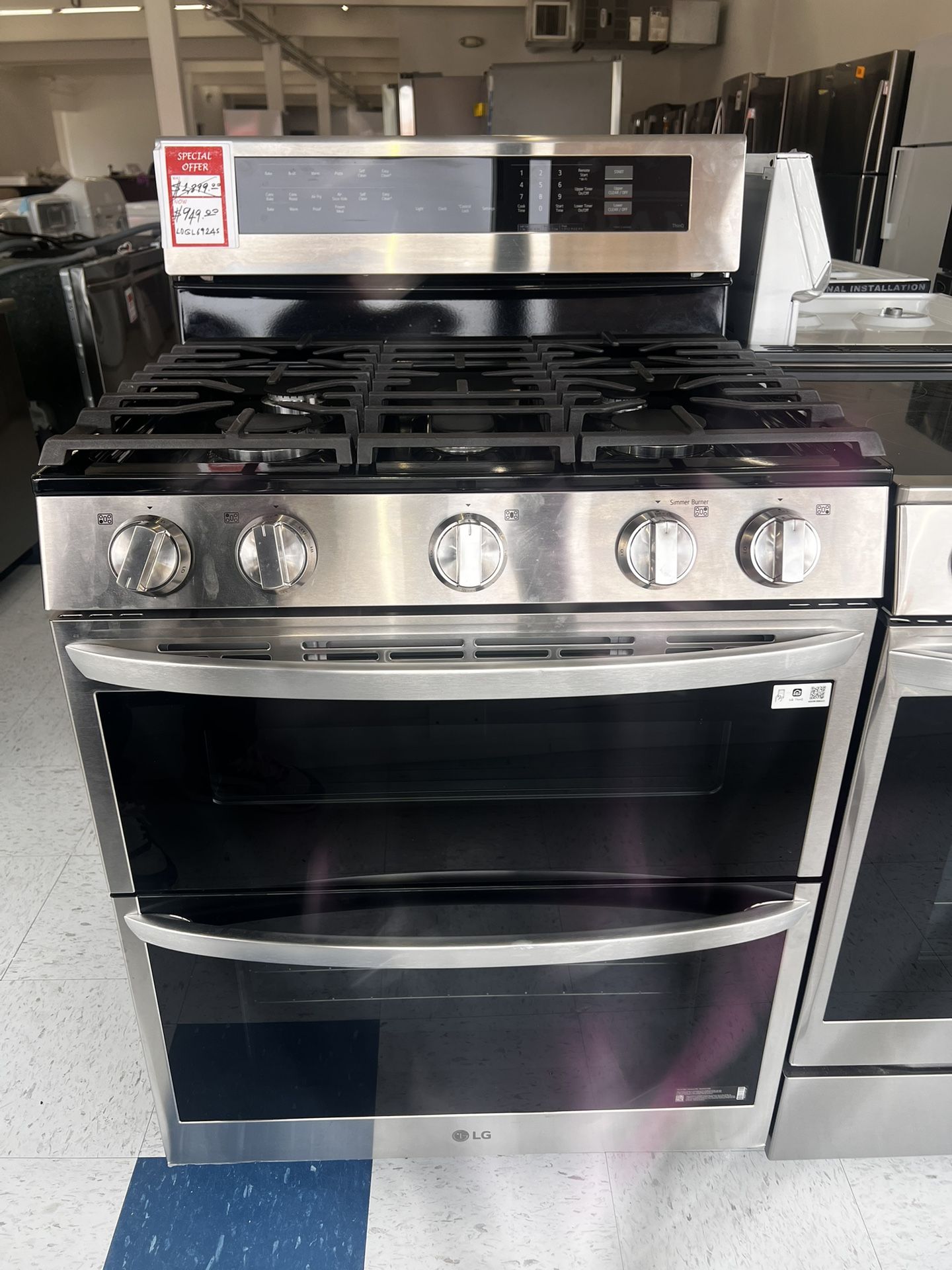 New LG 30 in. 6.9 cu. ft. 5 Burners Smart Wi-Fi Freestanding Double Oven Gas Range in Stainless Steel with Probake Covection