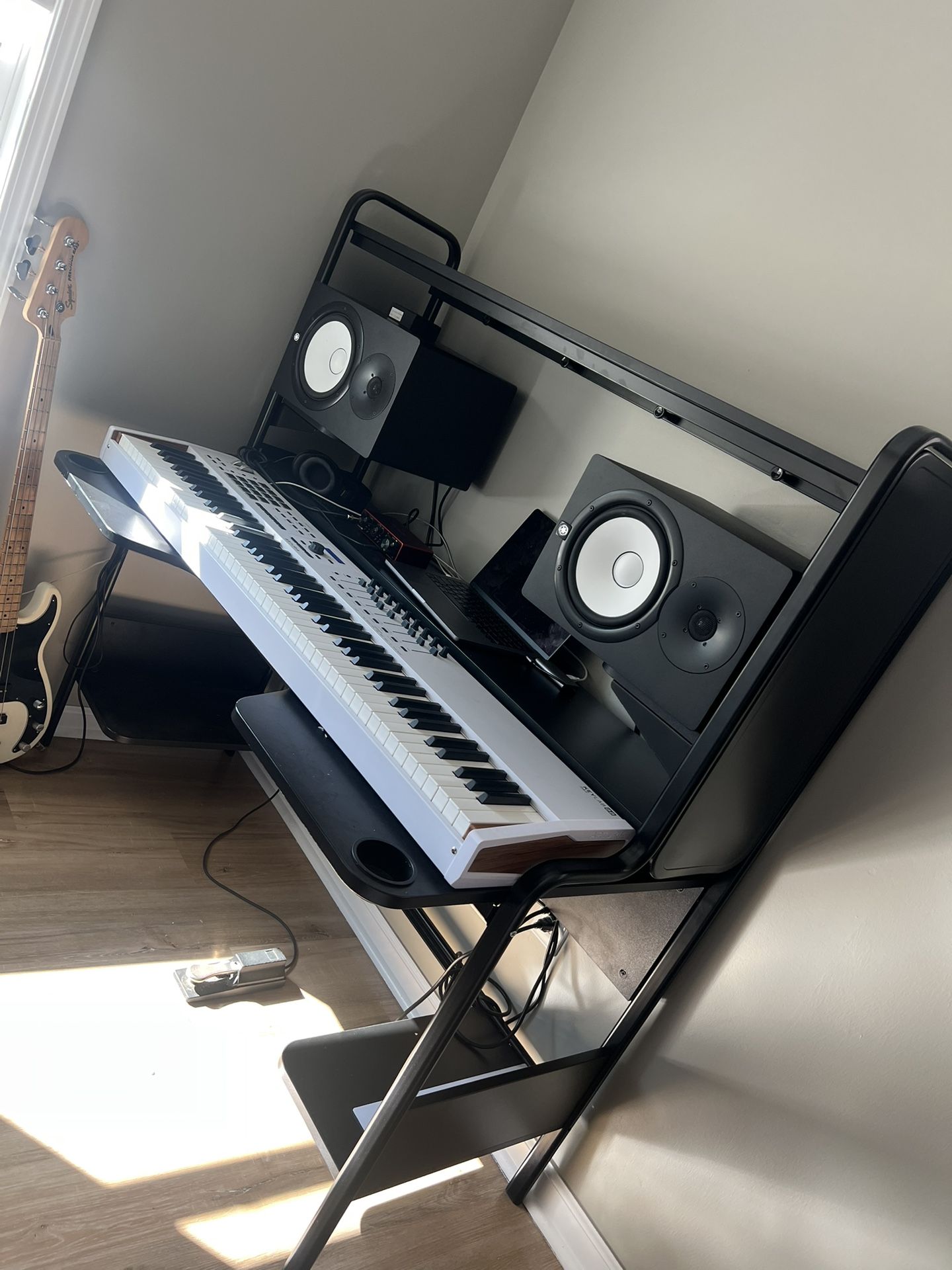Studio Music Desk