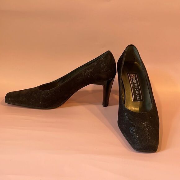 Roberto Capucci Women’s 6.5 Black Small Heel Shoes Excellent Used Condition