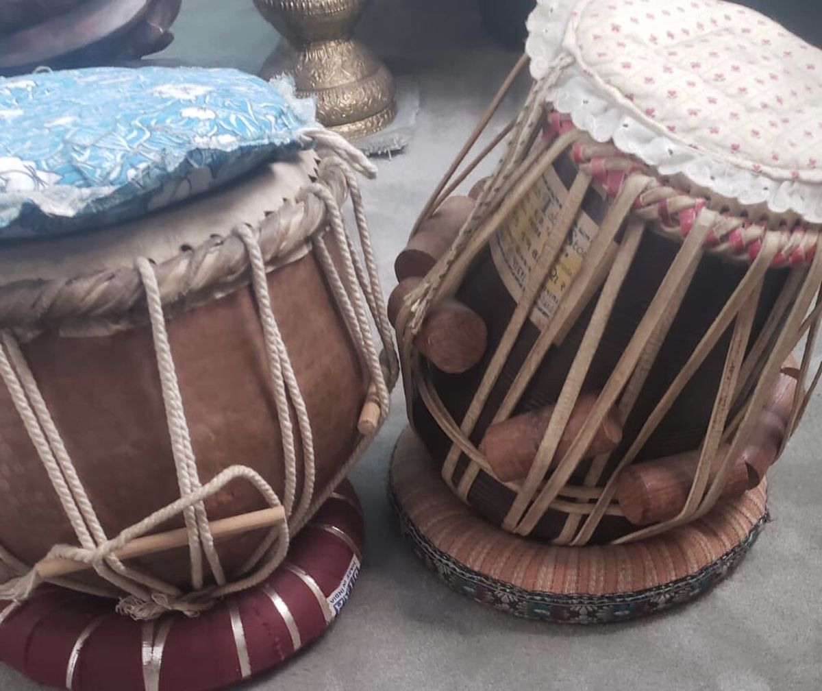 Indian Tabla Set With Base And Cover - Hardly Used $200 Pair