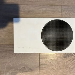 Xbox Series S With Thermal with no wires