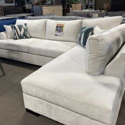 White Sectional ✅☁️ $1,899