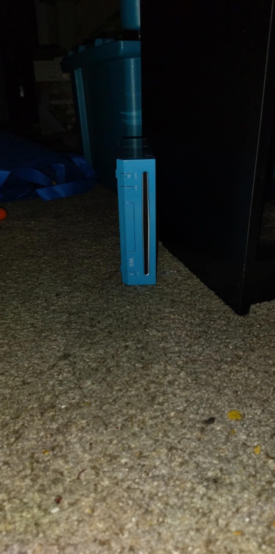 Blue Wii With Accessories And Games