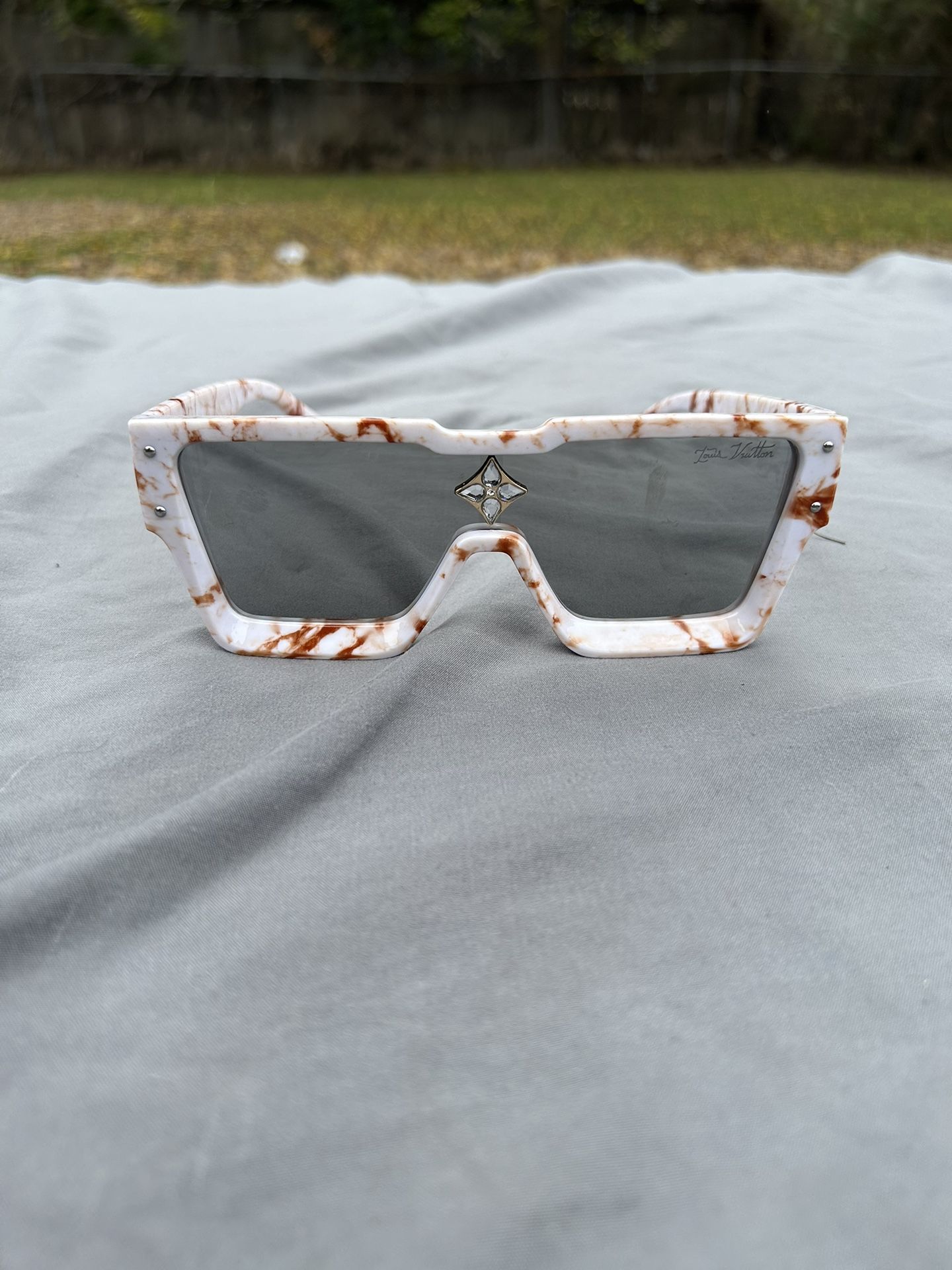 Louis Vuitton Square Marble Sunglasses Womens