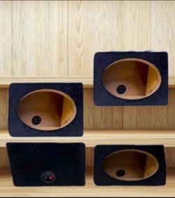 One Pair Of 6X9 Speaker Boxes (2x boxes)