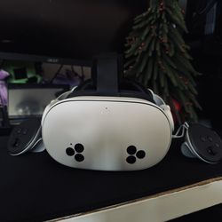 Meta Quest 3 S (128GB) + Case + Headstrap + Link Cable – Like New