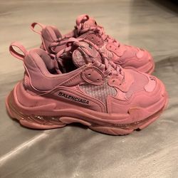 Size 7- Balenciaga Triple S Pink