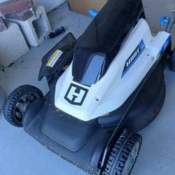 Electic Mower HART 40v With 60ah Battery.  