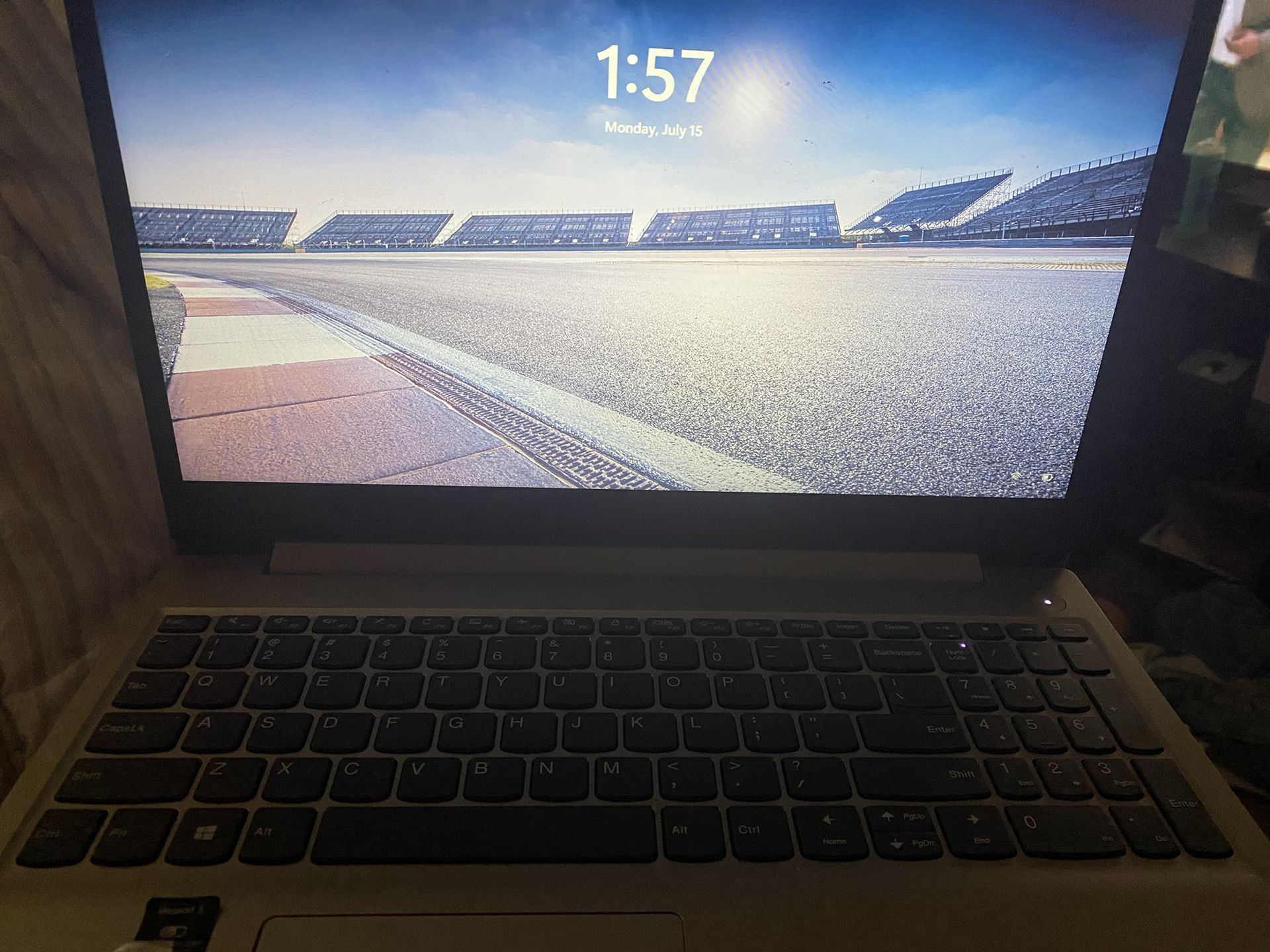 Lenovo Idea Pad 3